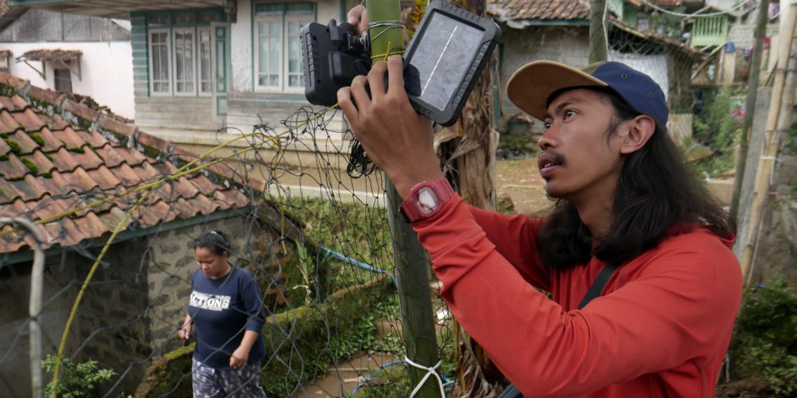 Kolaborasi JQR dan Koalisi Energy Pulihkan Listrik di Lokasi Bencana Cianjur