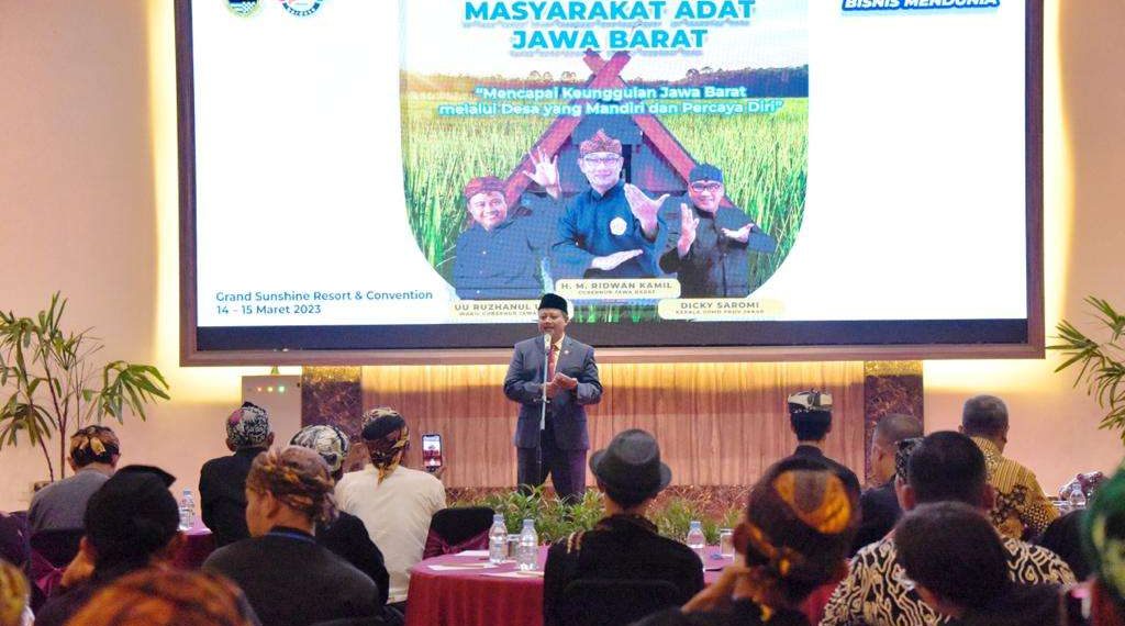 Buka Forum Silaturahmi Masyarakat Adat Jabar, Uu Ruzhanul: Kebudayaan Harus Dilestarikan