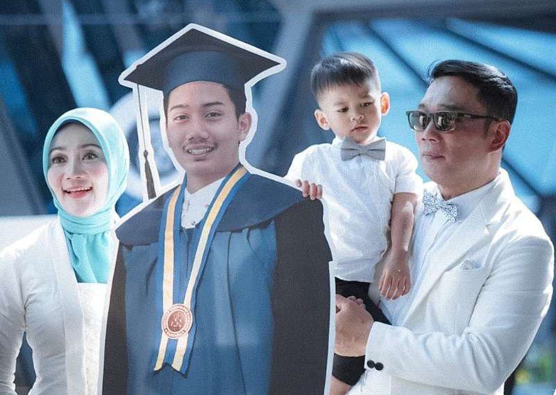 Pesan Ridwan Kamil kepada Lulusan FTMD ITB: Miliki Hidup yang Bermanfaat untuk Masyarakat