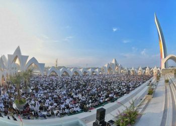 Ribuan Warga Padati Salat Idulfitri Perdana di Masjid Raya Al Jabbar
