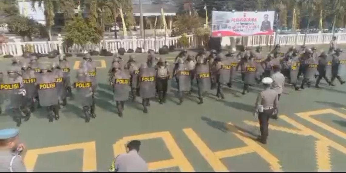 Kesiapan Pengamanan, Polres Sukabumi Gelar Latihan Sispam Mako.