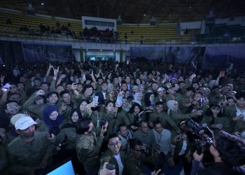 855 Duta Pariwisata Jabar resmi dikukuhkan Gubernur Jabar Ridwan Kamil di Sport Center, Arcamanik, Selasa (8/8).