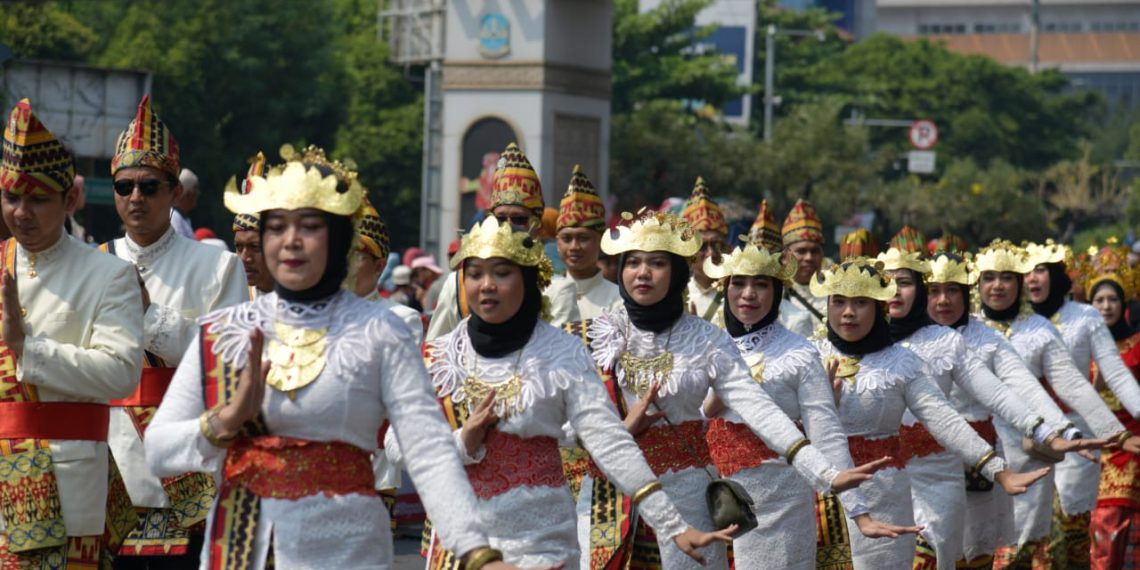 Karnaval Pesona Nusantara Bekasi Keren