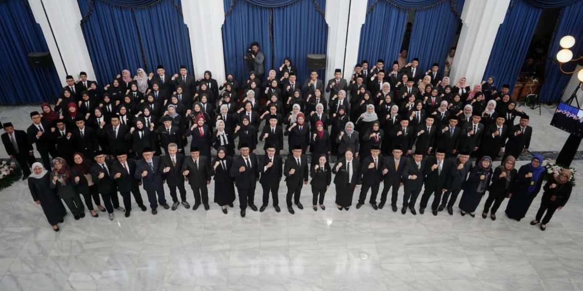 Ridwan Kamil Lantik 1.664 PNS Fungsional