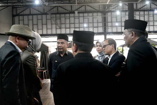 Bey Machmudin Bersilaturahmi dengan Pimpinan dan Ketua Fraksi DPRD Jabar