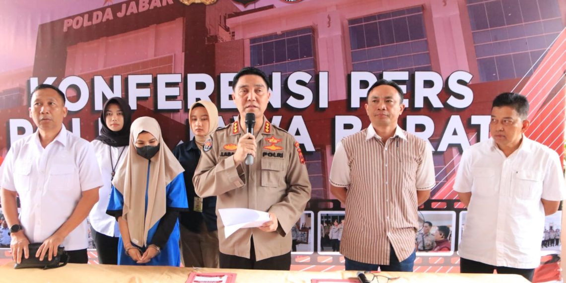 HSL Ditangkap Polda Jabar Simpan 20 Senpi