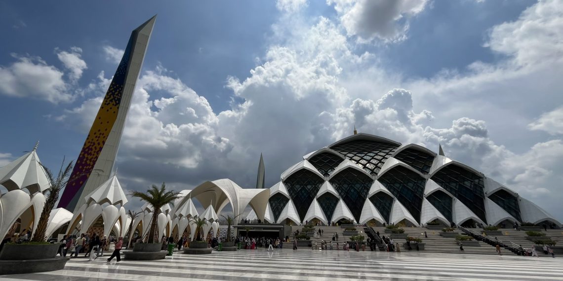 Masjid Raya Al Jabbar