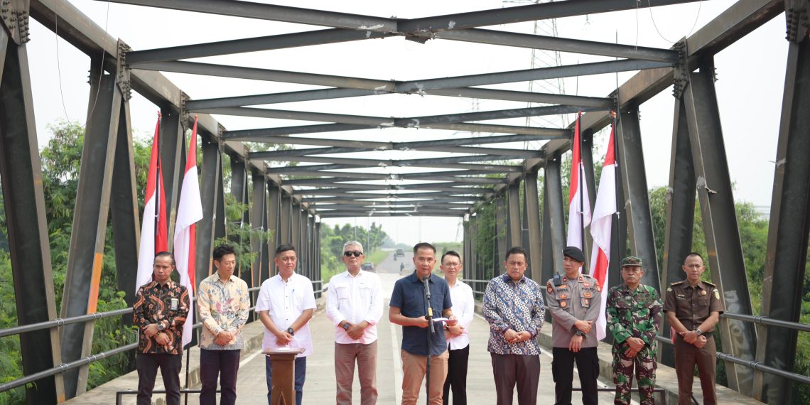 Revitalisasi Jembatan Cikarang Permudah Akses Warga dan Buruh