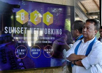 Sekretaris Daerah Provinsi Jawa Barat Herman Suryatman di komunitas IT di Blockchain Center, Gedung Creative Hub Denpasar, Bali, Selasa (21/5/2024).