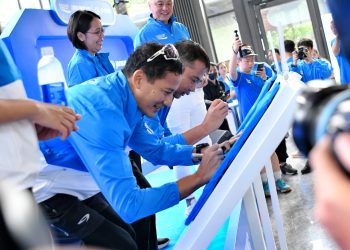 Pj Gubernur Jabar dan Meneri Parekraf mendatangani