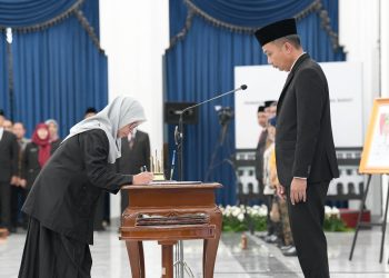 5.864 ASN di Lingkungan Pemprov Jabar, Bey Ingatkan Pelayanan Masyarakat