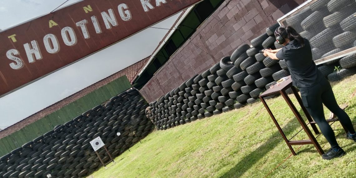 Yonarmed 4/Parahyangan Gelar Latihan Menembak Bersama EIGER, Perkuat Sinergi dan Silaturahmi