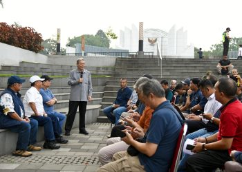 Penataan Kawasan Monumen Perjuangan Bandung Dimulai, PKL dan Sampah Ditertibkan